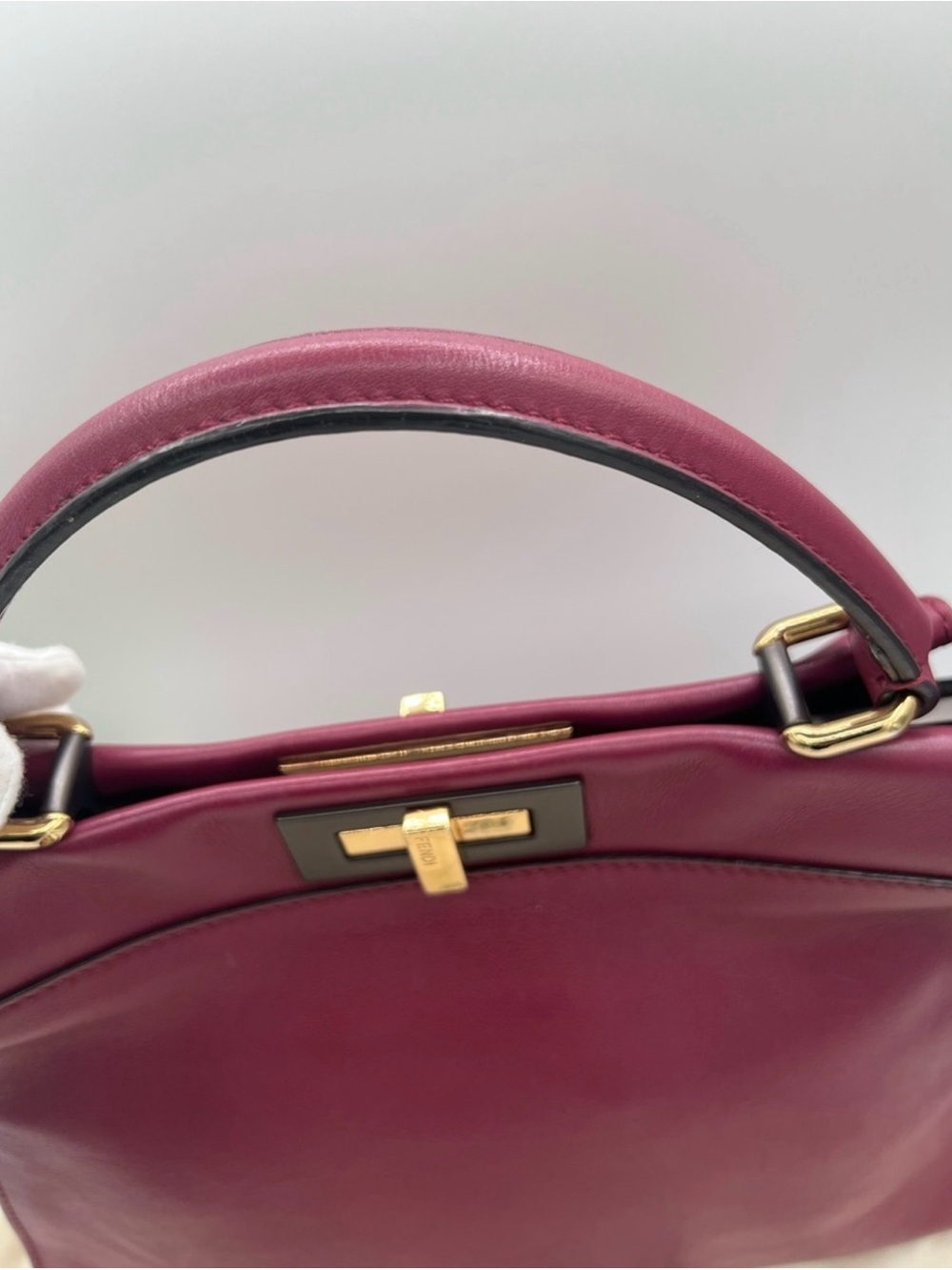 Fendi Medium Peekaboo in Burgundy Leather - Picture 4 of 10